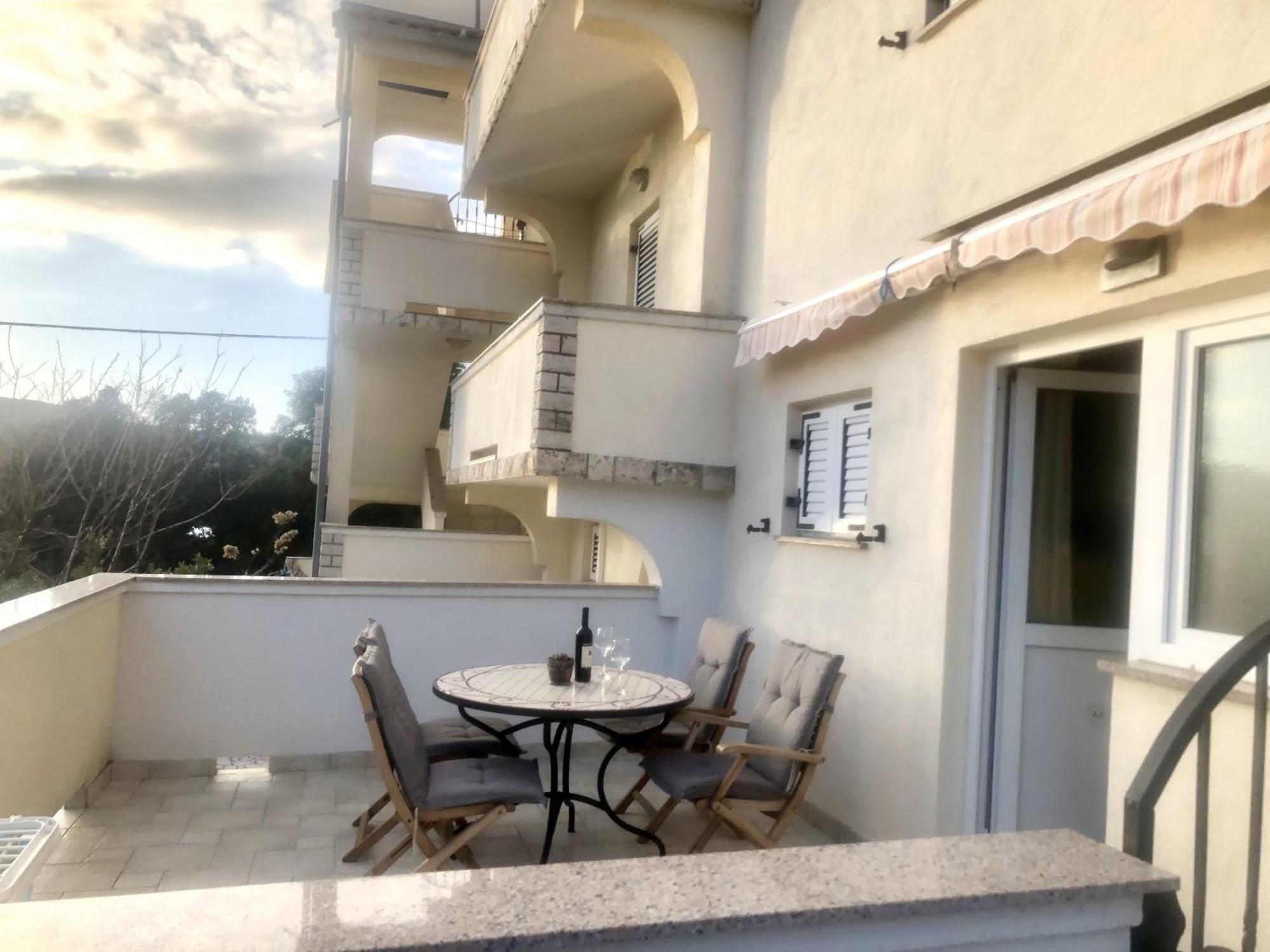 Apartments Trlika Kampor Kültér fotó