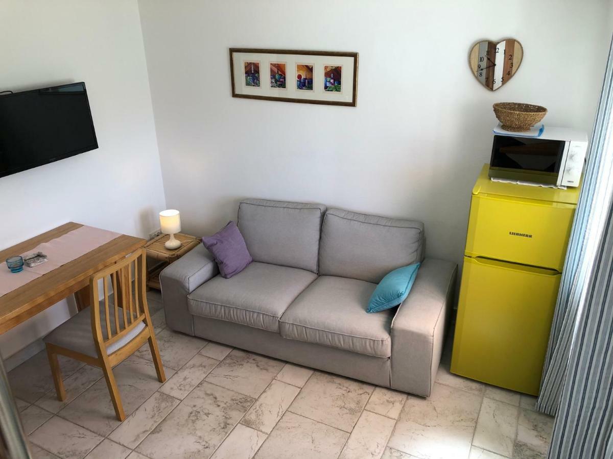 Apartments Trlika Kampor Kültér fotó